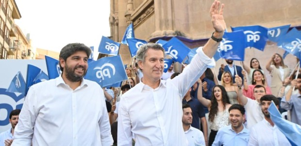 López Miras: “En cuanto los españoles puedan hablar, Sánchez se va y llega Feijóo”