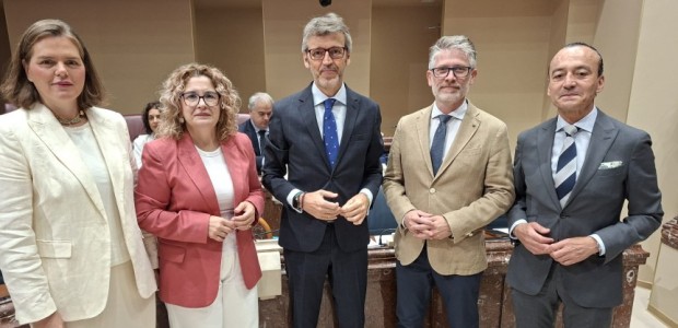 El PP destaca que las bajadas de impuestos de presupuestos de López Miras beneficiarán a más de 700.000 ciudadanos frente al sablazo fiscal de Sánchez