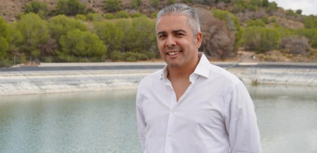 Cano avisa de que, con el recorte ideológico, político y sectario al Trasvase, el gobierno sanchista destruirá una infraestructura vital para toda España