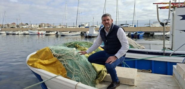 El PP denuncia que PSOE y Vox se unen en el Senado para prohibir la pesca de la anguila en el Mar Menor