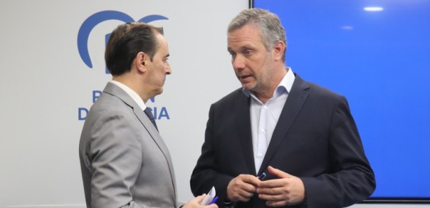 El PP denuncia que “la frivolidad e imprevisión de Sánchez en la regularización masiva de inmigrantes está llevando el caos a los servicios públicos de los ayuntamientos”