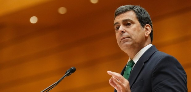 Díez de Revenga acusa al Gobierno central de “poner tiritas” para frenar las inundaciones y exige inversiones ambiciosas “urgentes”