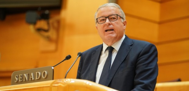 Bernabé denuncia que “el PSOE amenaza a 88.000 familias con tirarles sus casas” y pide el desbloqueo de la proposición de Ley de Costas del PP en el Congreso y su debate ya
