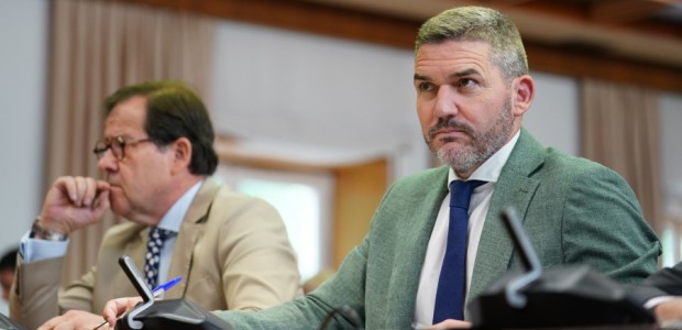 El PP reclama en el Senado ayudas europeas para las cofradías de pescadores ante las múltiples amenazas que sufre el sector