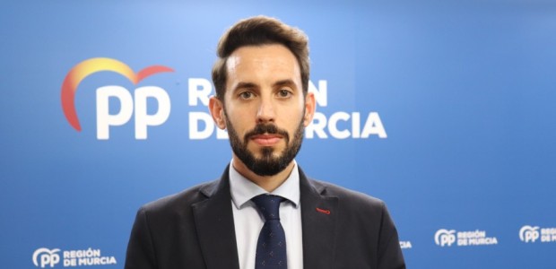 Lajara: “Pedro Sánchez condena a la Región a ser la única comunidad sin conexión directa ferroviaria con Madrid”