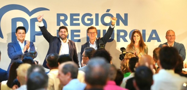López Miras: “El presidente Feijóo se ha comprometido con los déficits que lleva arrastrando tantos años la Región de Murcia”